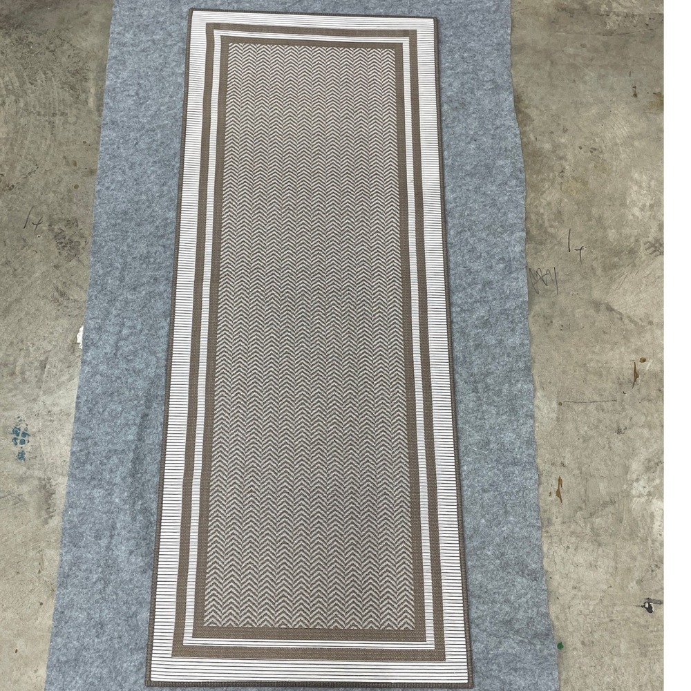 Kensington Herringbone Brown Runner Rug Unisex OS Brown NEW Indoor Outdoor